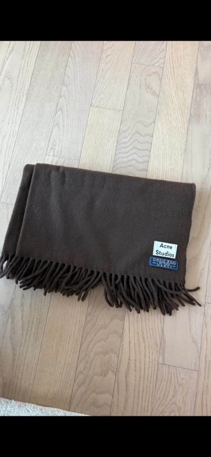 아크네스튜디오 머플러 브라운 상품이미지1