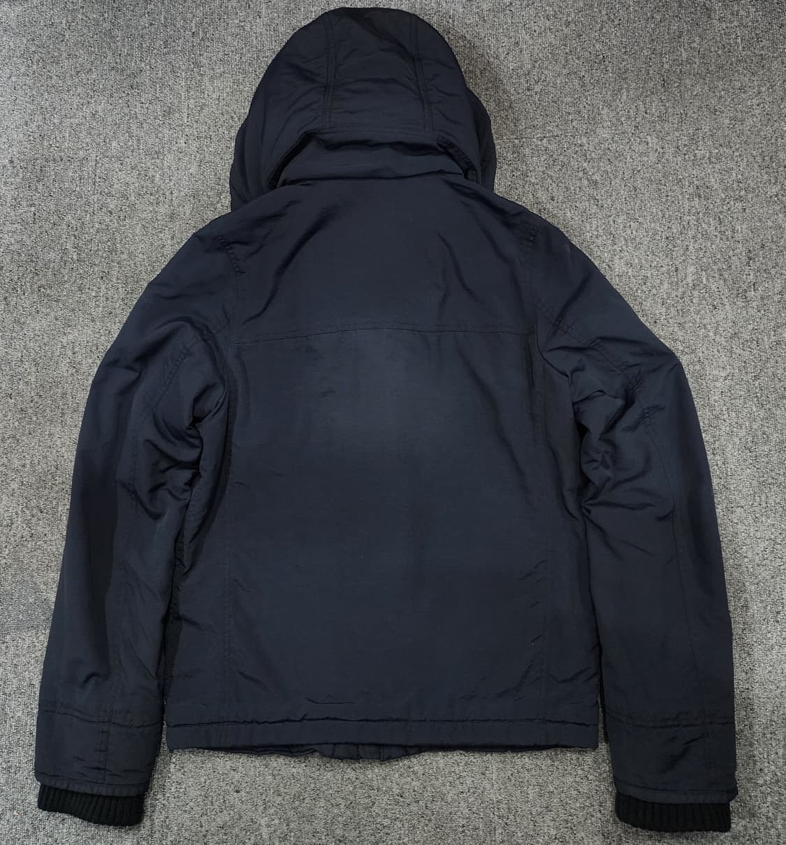 아베크롬비 앤 피치 1892 하이넥 바람막이 후드 점퍼 M 상품이미지2