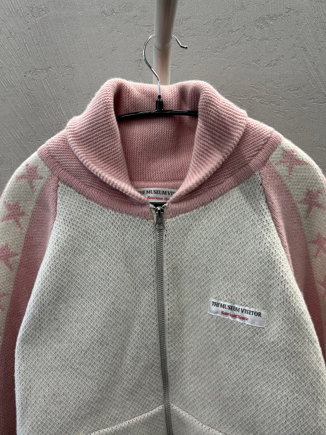 The museum visitor  니트 집업 가디건 핑크 상품이미지3