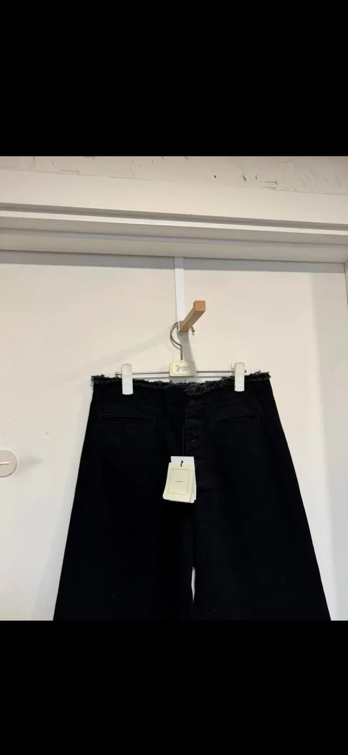 새상품 한연아 쇼트벗스터닝 버튼 블랙데님 상품이미지8