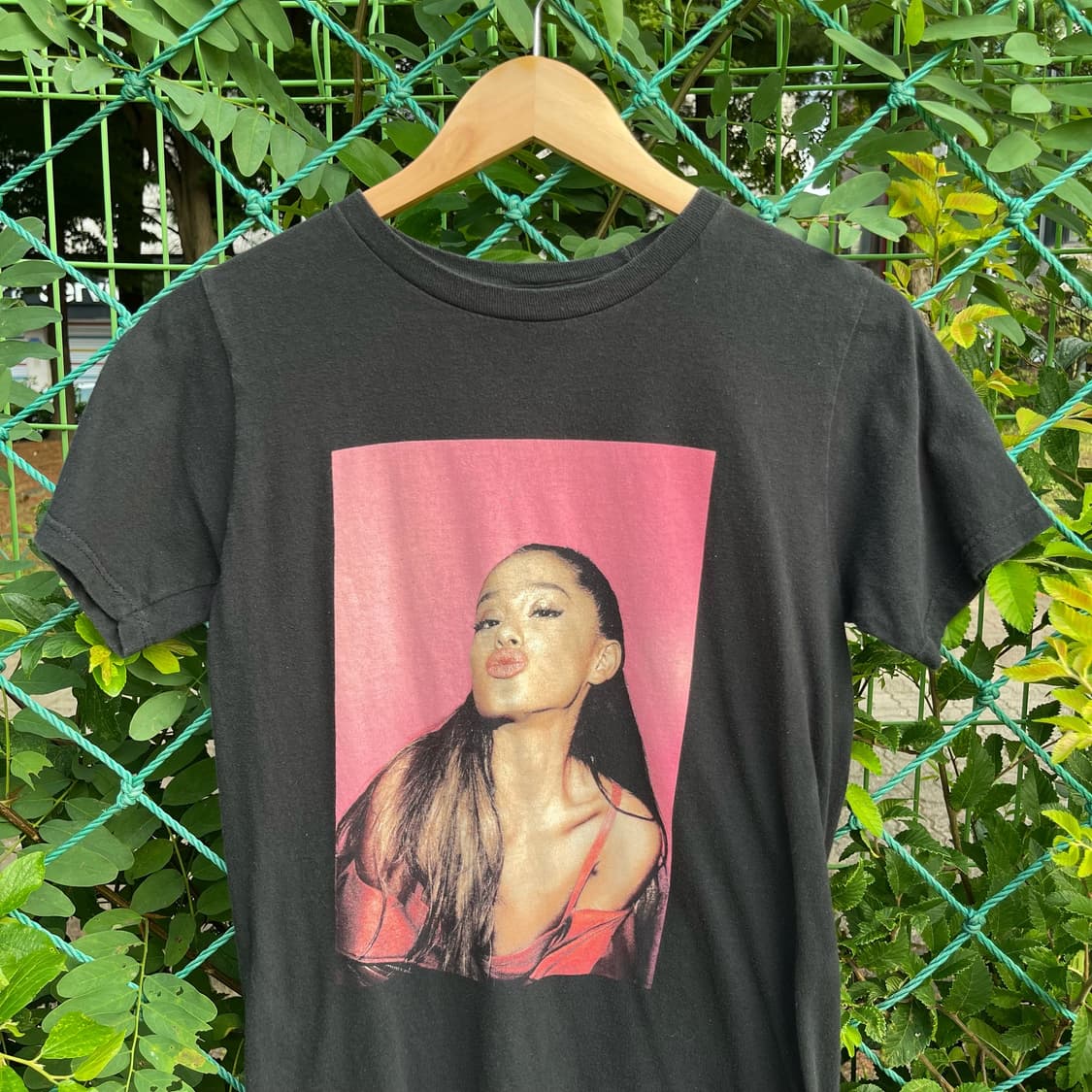 (XS) 아리아나 그란데 우먼 투어 반팔 티셔츠 상품이미지2