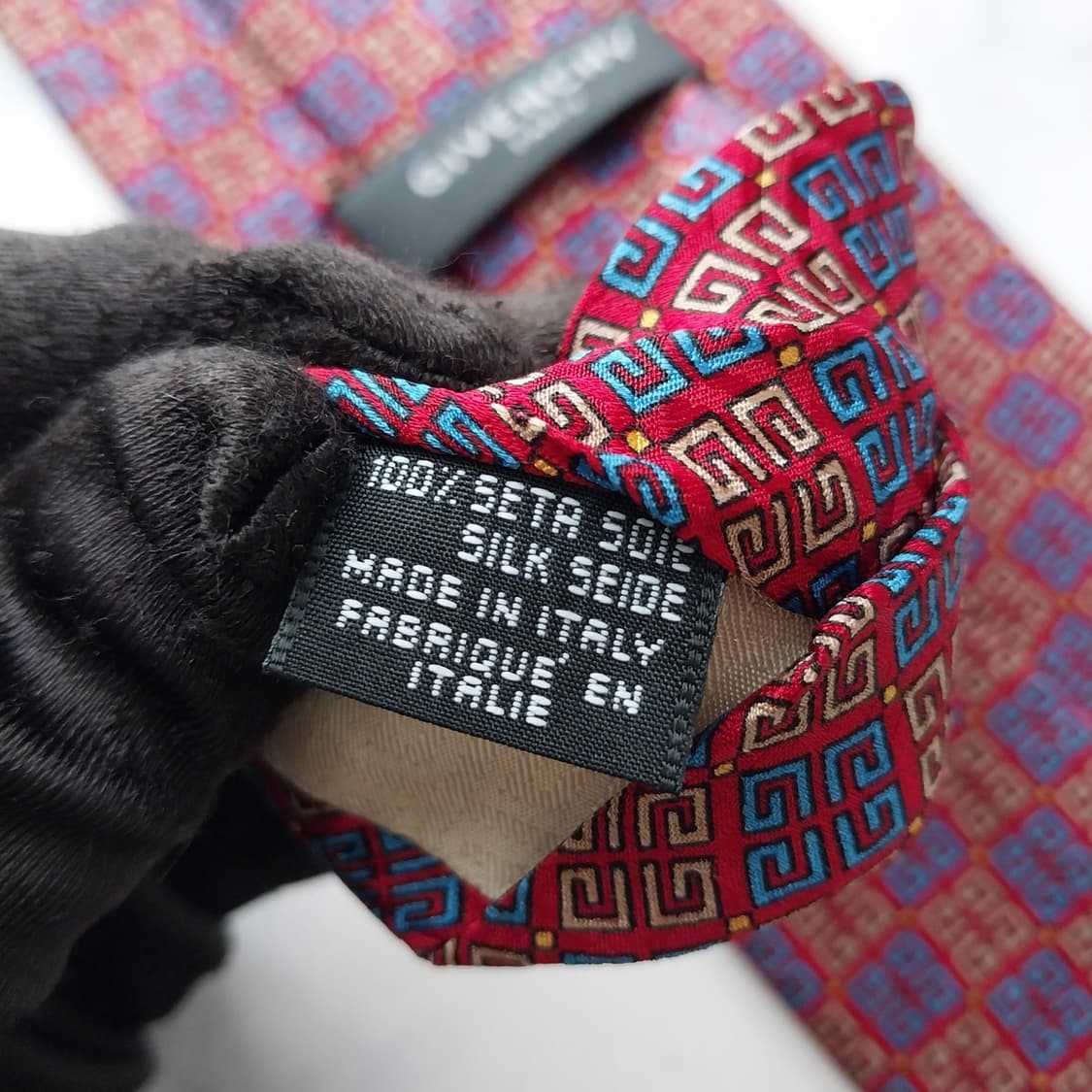 지방시 실크 올오버 로고 패턴 넥타이 9.5cm A+등급 k2045
 상품이미지9