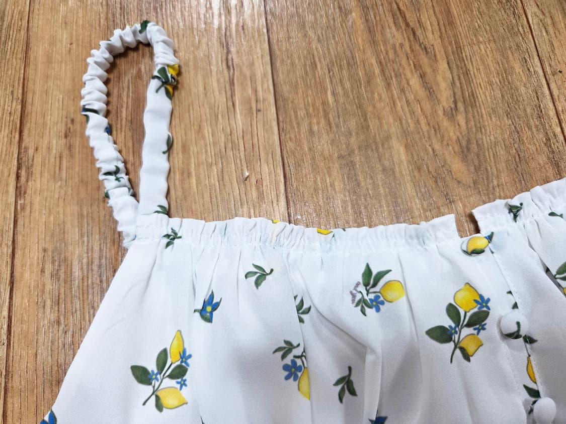 앤유(AND YOU) 산타루시아 셔링 슬리브리스 원피스 55-66 새상품 상품이미지8