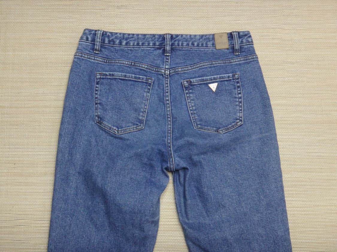 (28인치) GUESS 게스 여성 M톤 슬림 와이드 진 상품이미지5