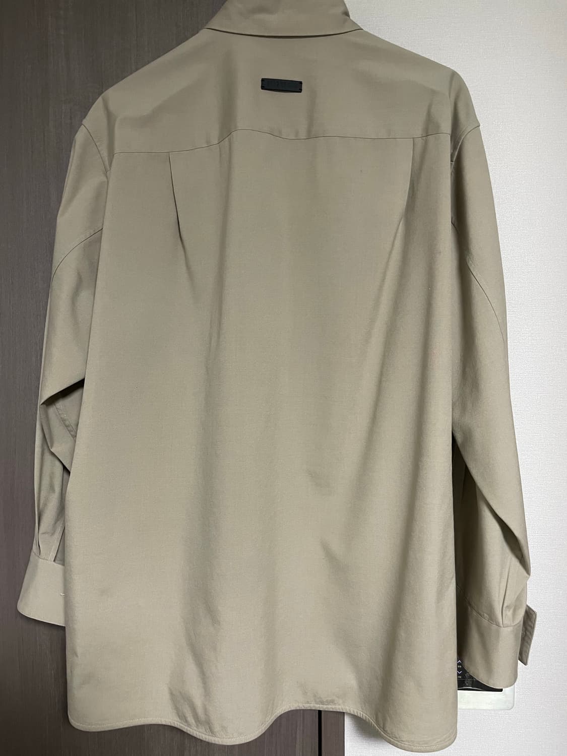 Fear of God 이터널 오버 셔츠 베이지 상품이미지2