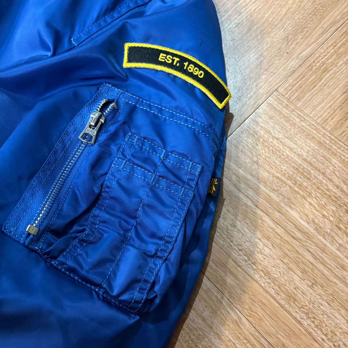 뉴에라 x 알파인더스트리 다져스 카모/블루 리버시블 봄버 자켓 상품이미지7