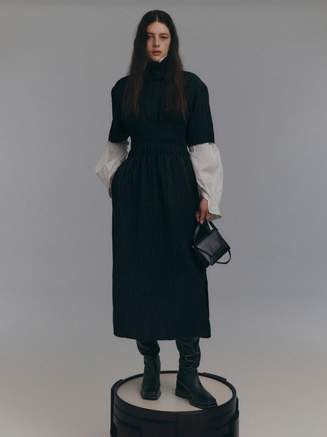 렉토 원피스 TEXTURED TURTLENECK DRESS 상품이미지1