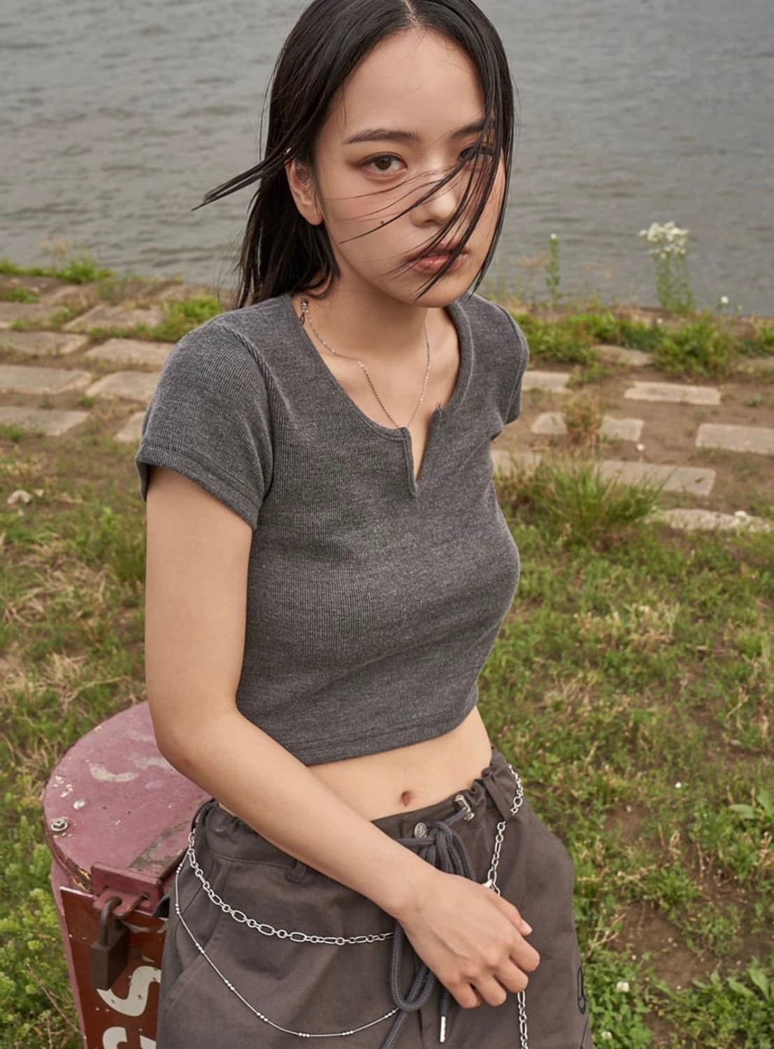 애즈온 back logo point top 차콜 상품이미지2
