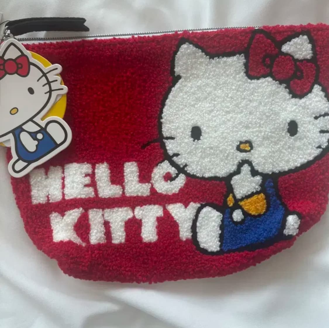 산리오 헬로키티 50주년 사가라 파우치 상품이미지1