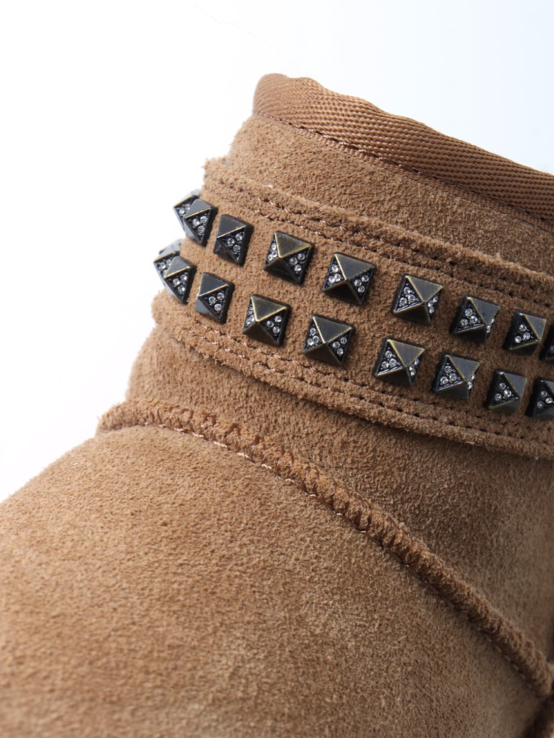 UGG Stud Short Boots 상품이미지5