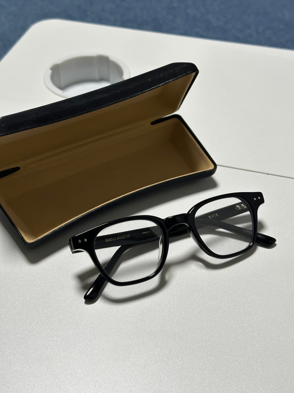 젠틀몬스터 카토 Cato 현재품절 상품이미지1