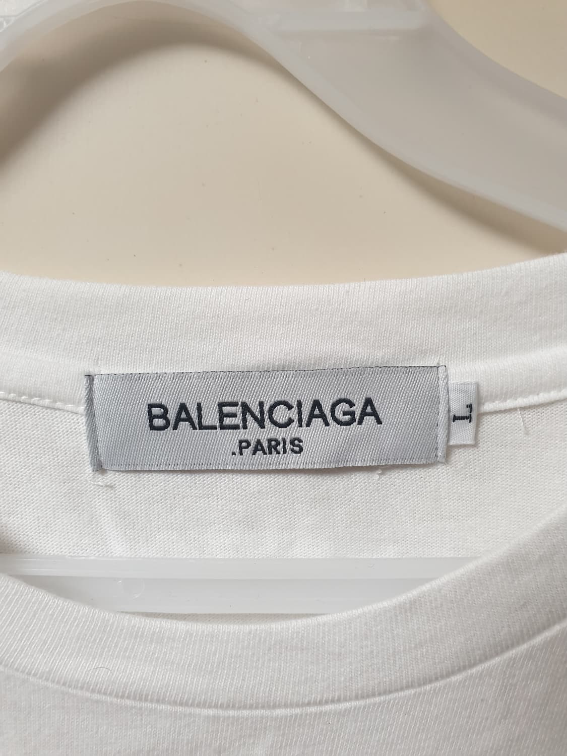 [여성] 발렌시아가 하트 로고 반팔티 L 상품이미지3