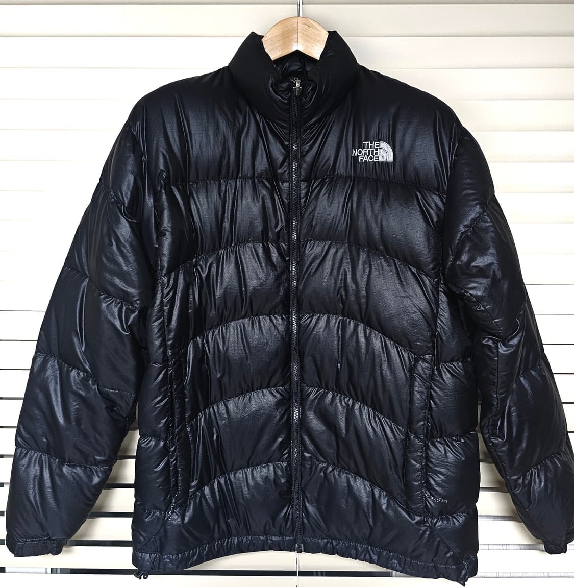 노스페이스 써밋 아콘카구아 다운패딩 M(95) 상품이미지1