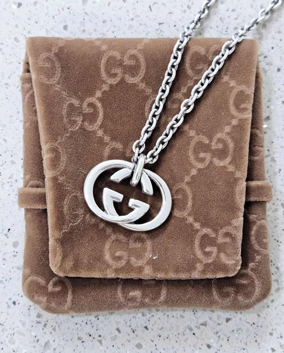 구찌 인터로킹 G 실버 라지펜던트 목걸이 [정품] 상품이미지1