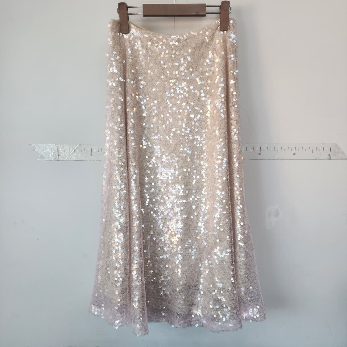 자라 스팽글 롱 스커트 상품이미지1