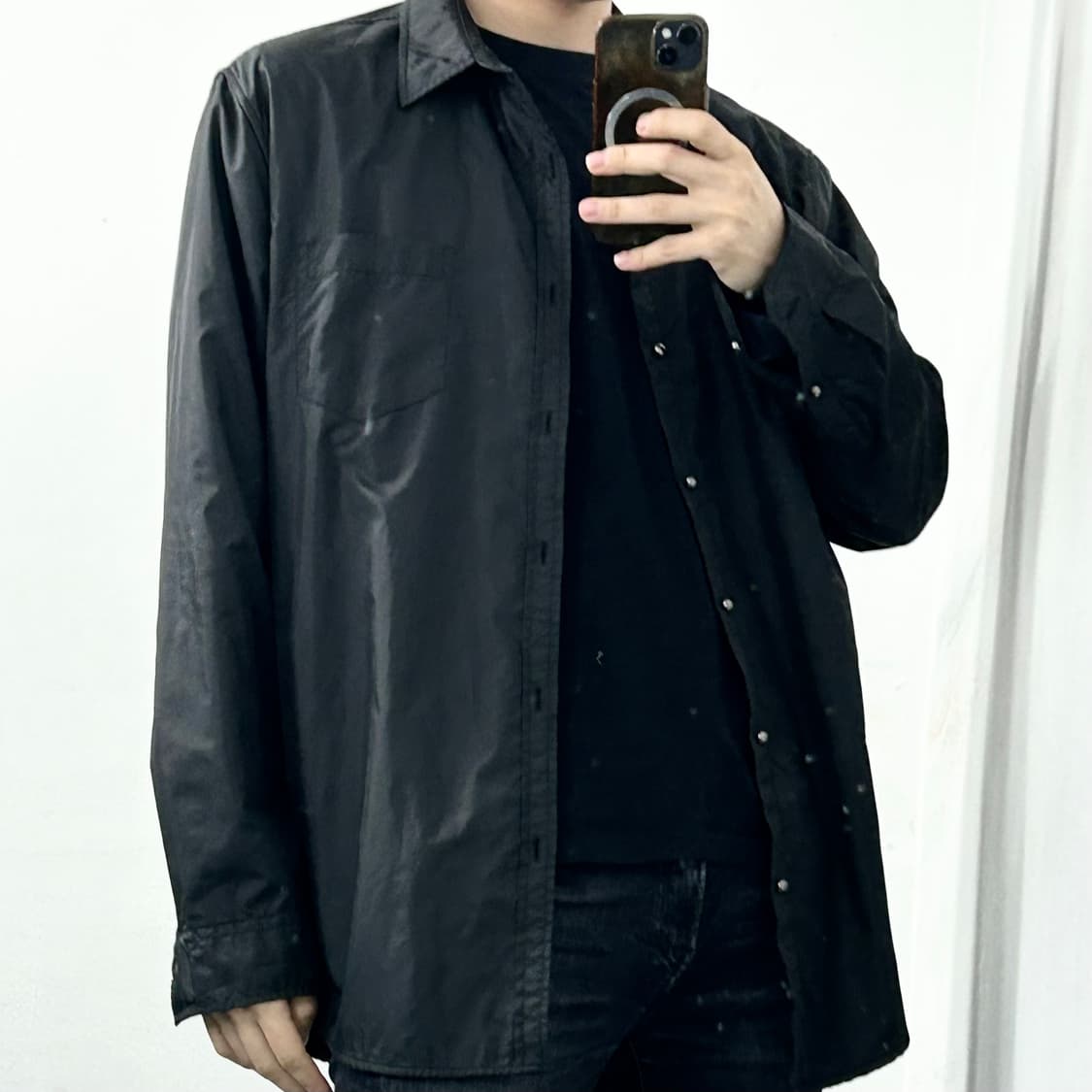 루이비통 블랙 나일론 셔츠 상품이미지2