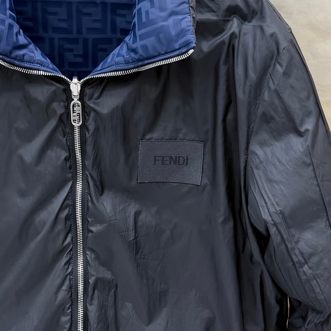 [S+급/48] 펜디 FF로고 모노그램 리버서블 패딩 자켓 상품이미지4