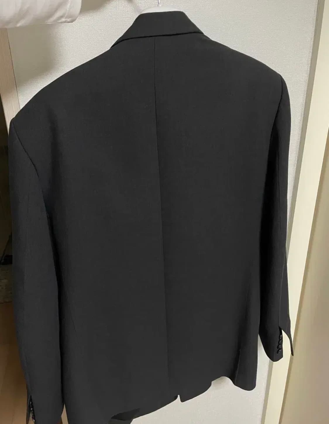 렉토 베르디 자켓 m 판매합니다 상품이미지3