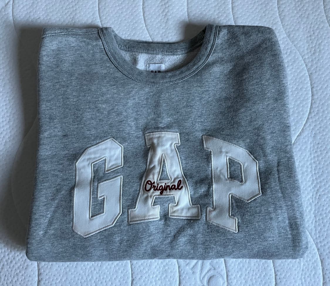 GAP 그레이 스웻셔츠(기모) 상품이미지1