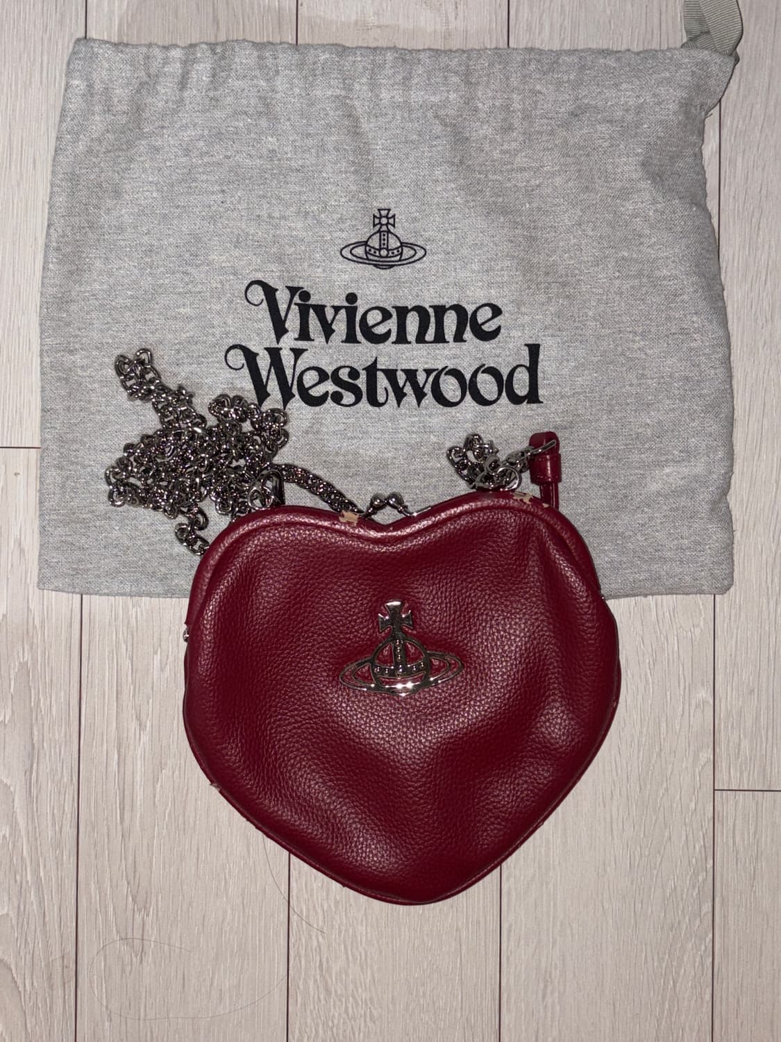 비비안웨스트우드 벨 하트 프레임 크로스 체인백 상품이미지2