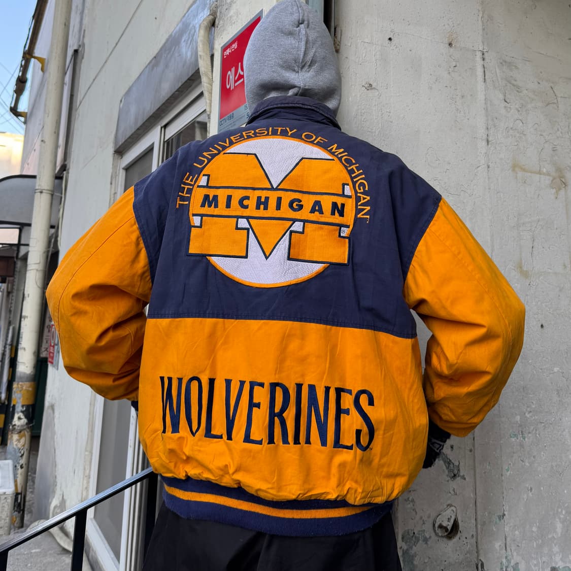 90‘s🇺🇸 Michigan Bomber Jacket 상품이미지5