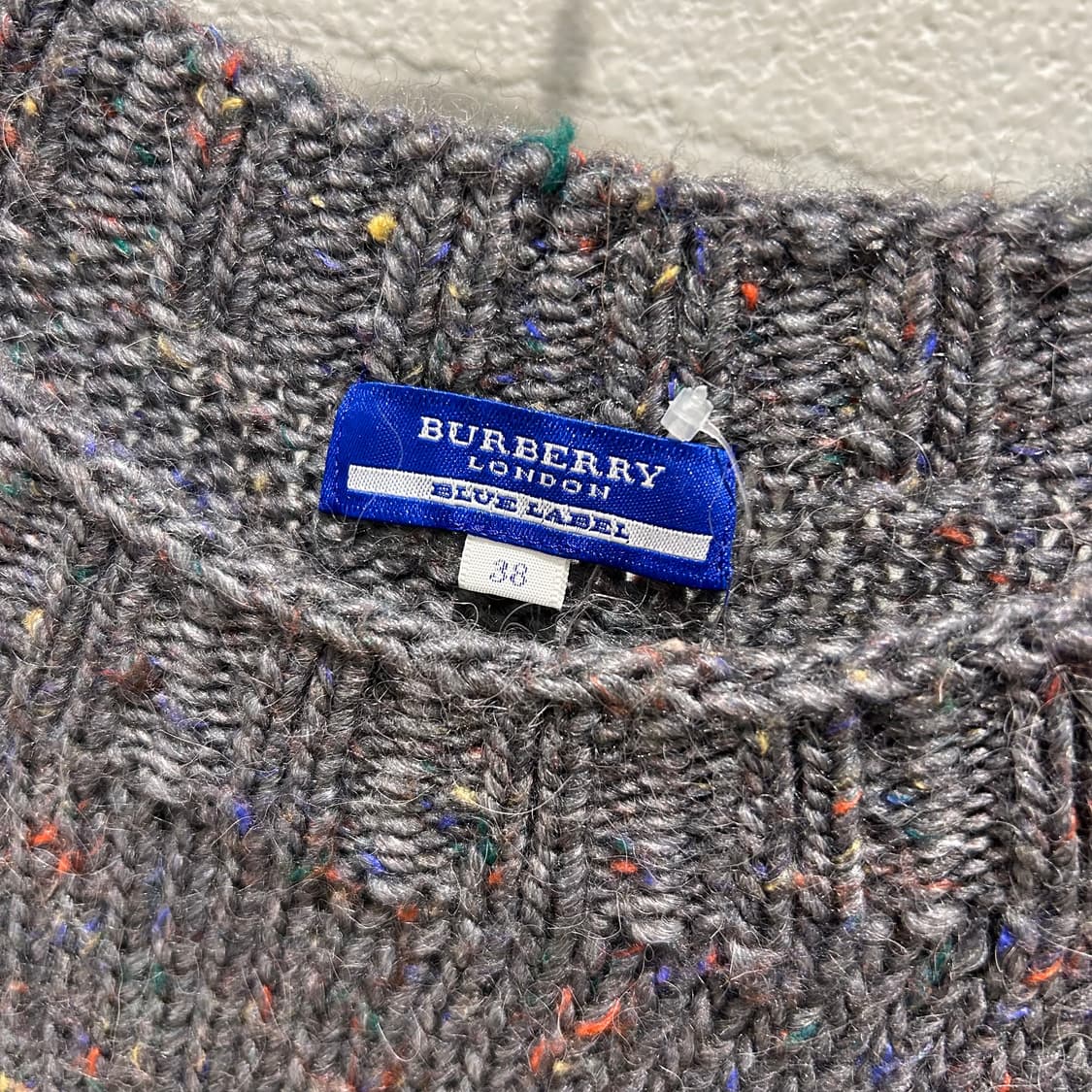 Burberry Grey Off-Shoulder Knit Dress 상품이미지9