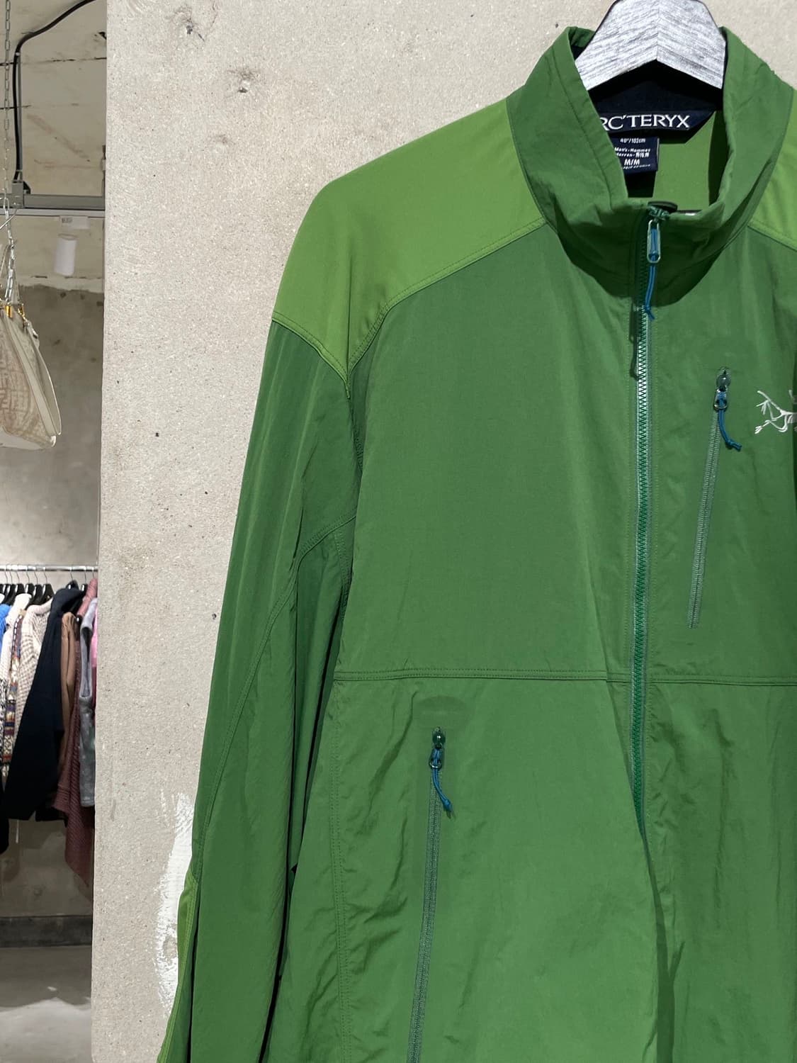 아크테릭스 그린 감마 SL 하이브리드 자켓 상품이미지2