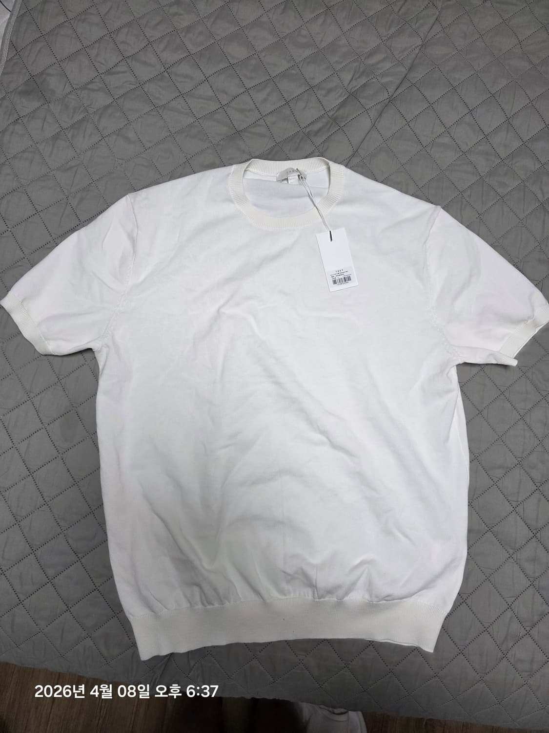 [L] 데이 반팔 라운드 니트 새상품 상품이미지1