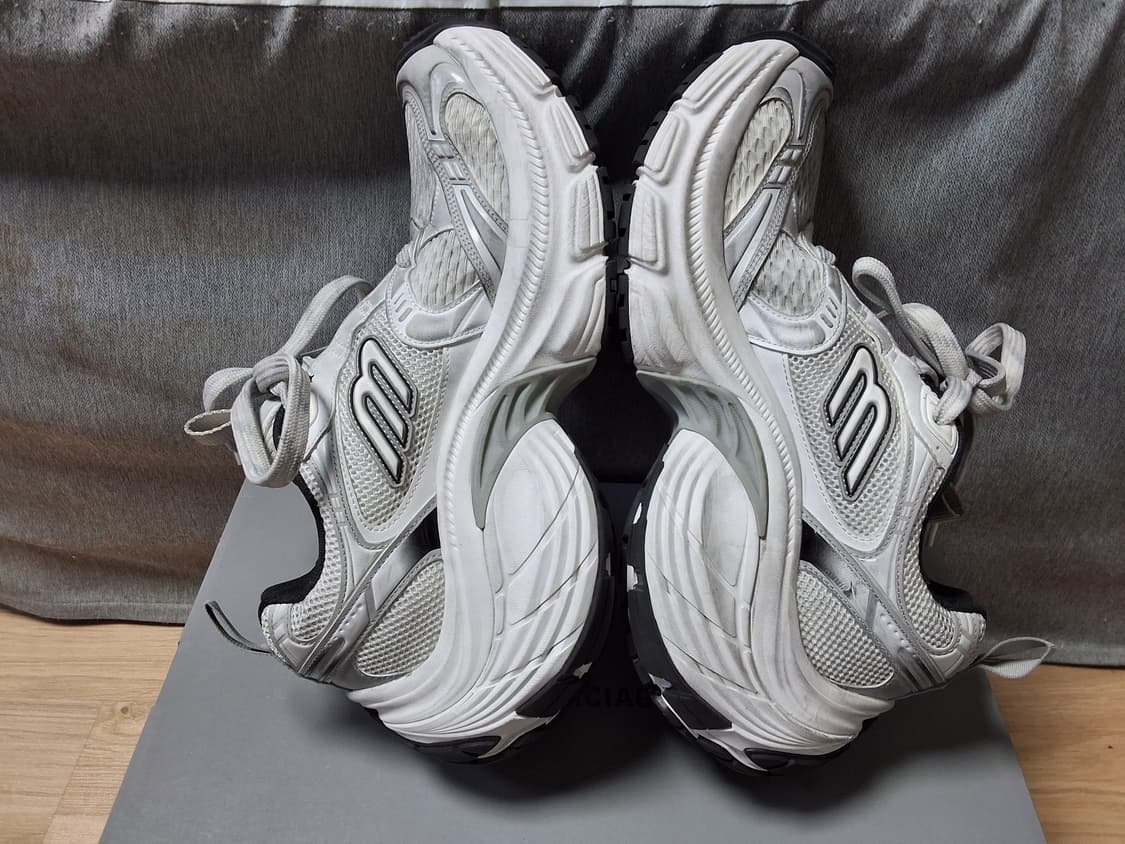 발렌시아가 10xl 스니커즈 화이트 42 상품이미지4