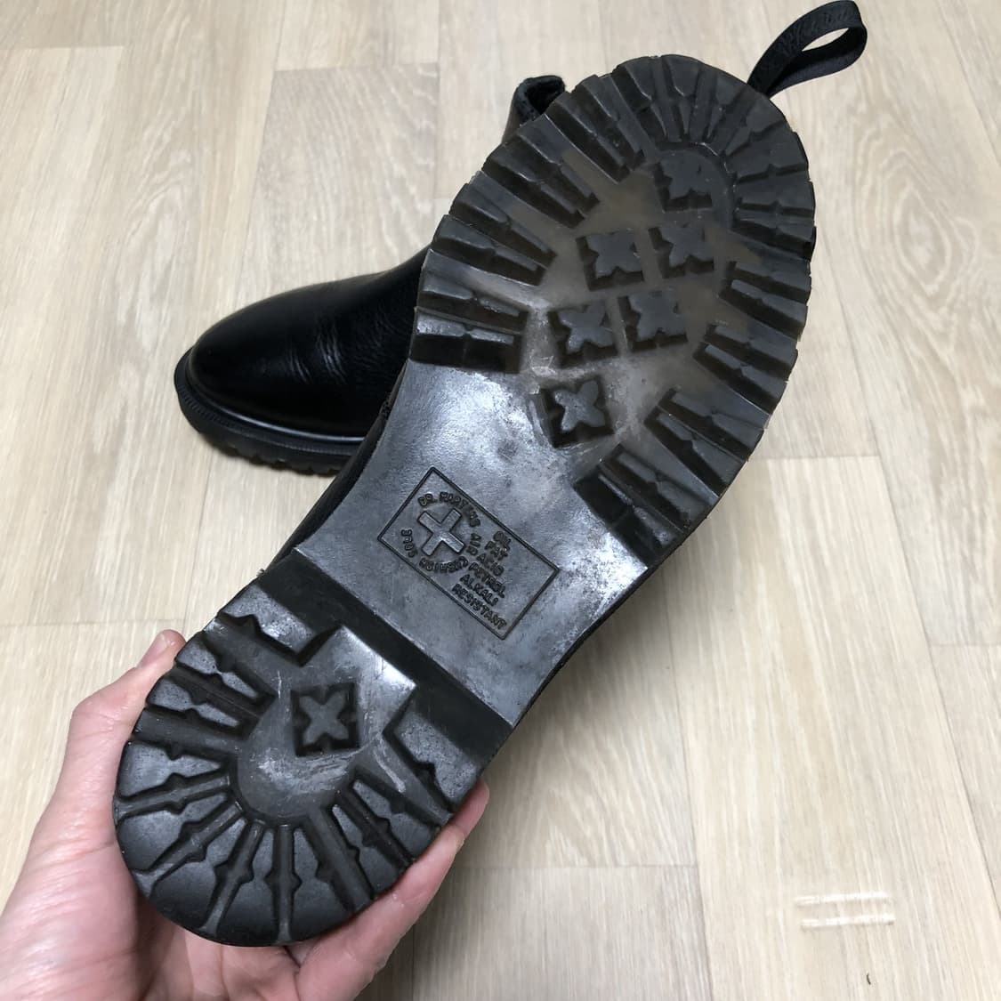 (260) 닥터마틴 2976 INUCK 첼시 부츠 벡스 블랙 상품이미지3