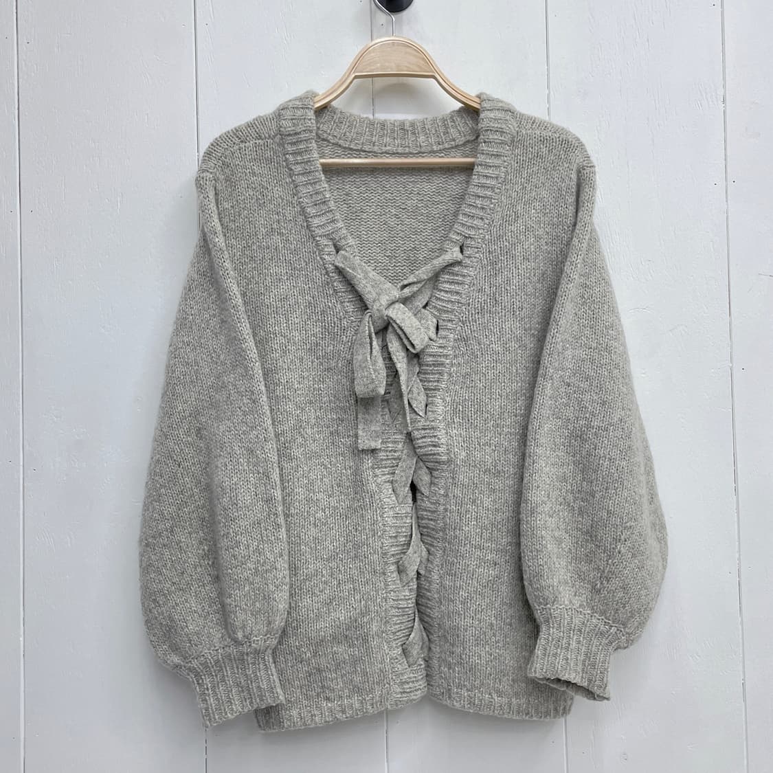 밀라 오웬 레이스업 브이넥 니트 가디건 상품이미지2