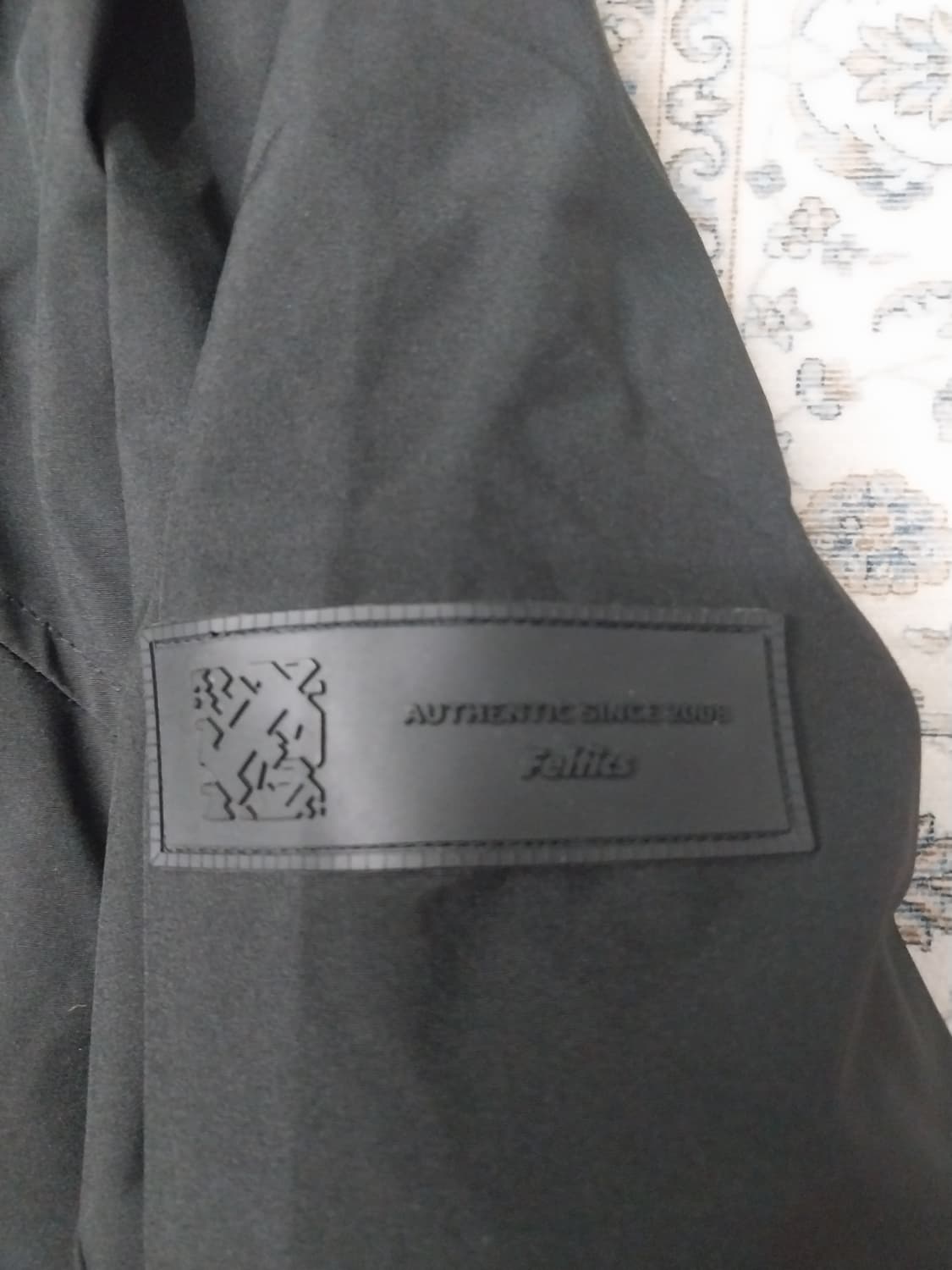 펠틱스 블랙 후드 (안쪽 플리스) 패딩 100 상품이미지3