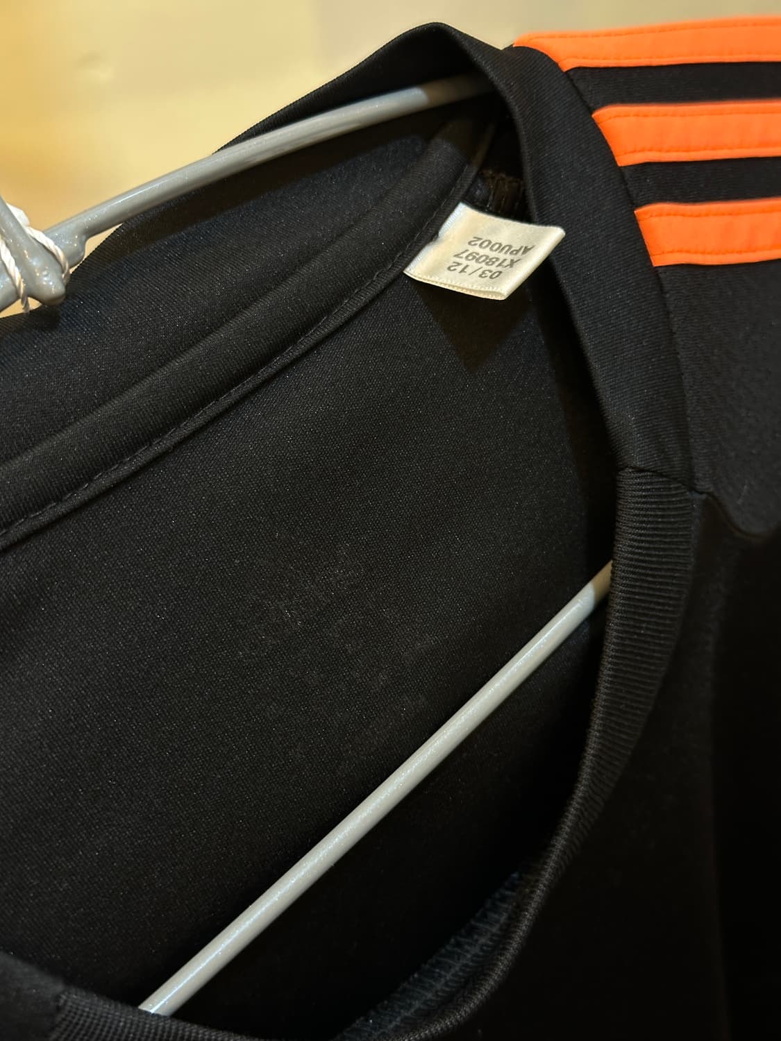 아디다스 기능성 삼선 반팔 티셔츠 상품이미지3