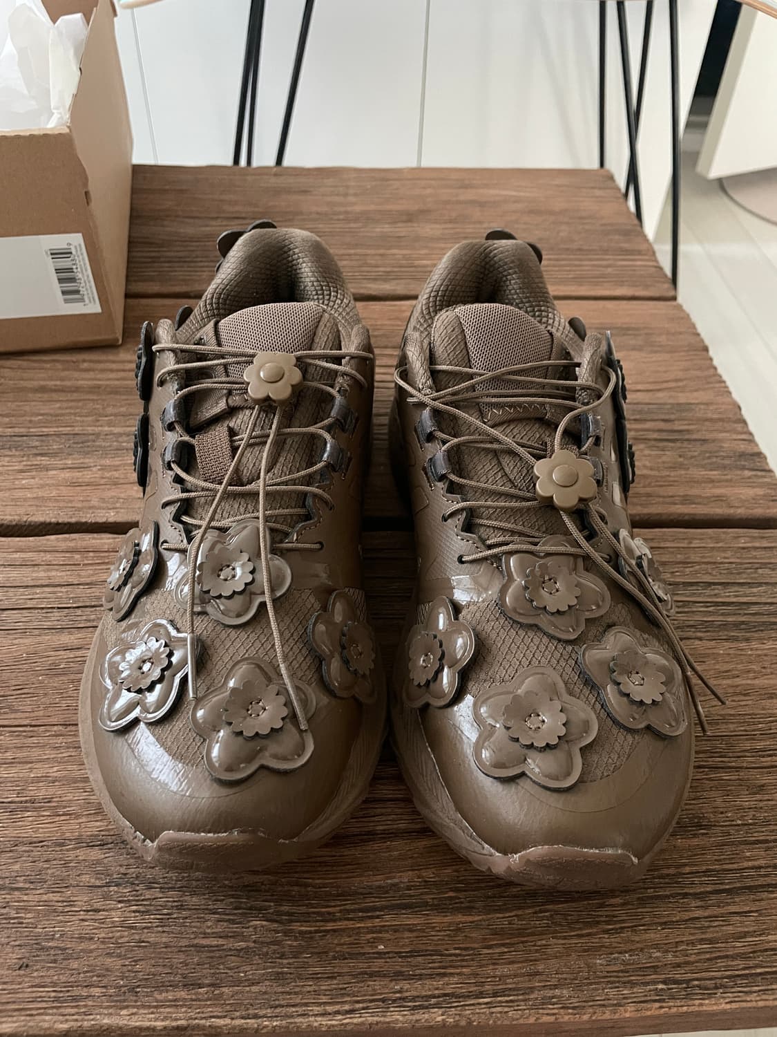 세실리아반센 아식스 브라운 250(US8) 상품이미지2