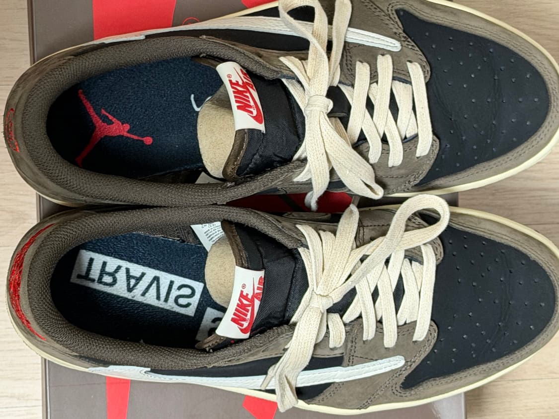 나이키 에어조던1 트래비스 스캇 로우 OG 280사이즈 상품이미지5