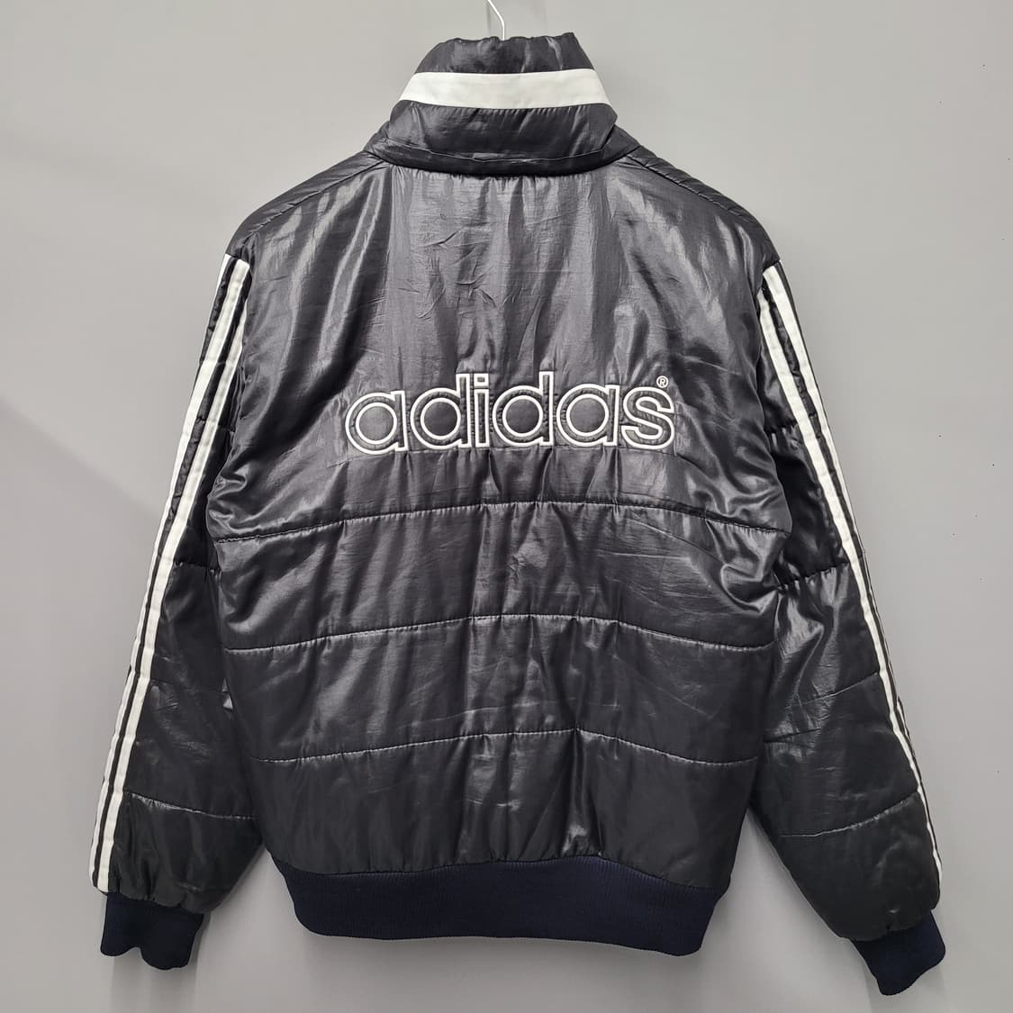 아디다스 00's 아치로고 퀼팅 패딩 자켓 블랙 상품이미지2