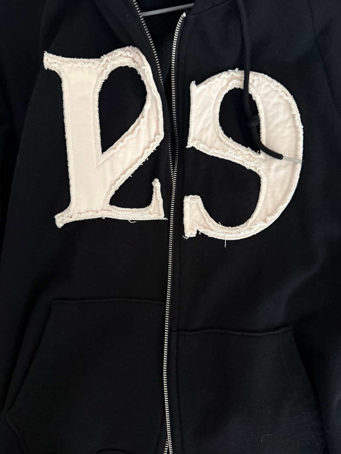 일리고 후드집업  블랙 상품이미지1