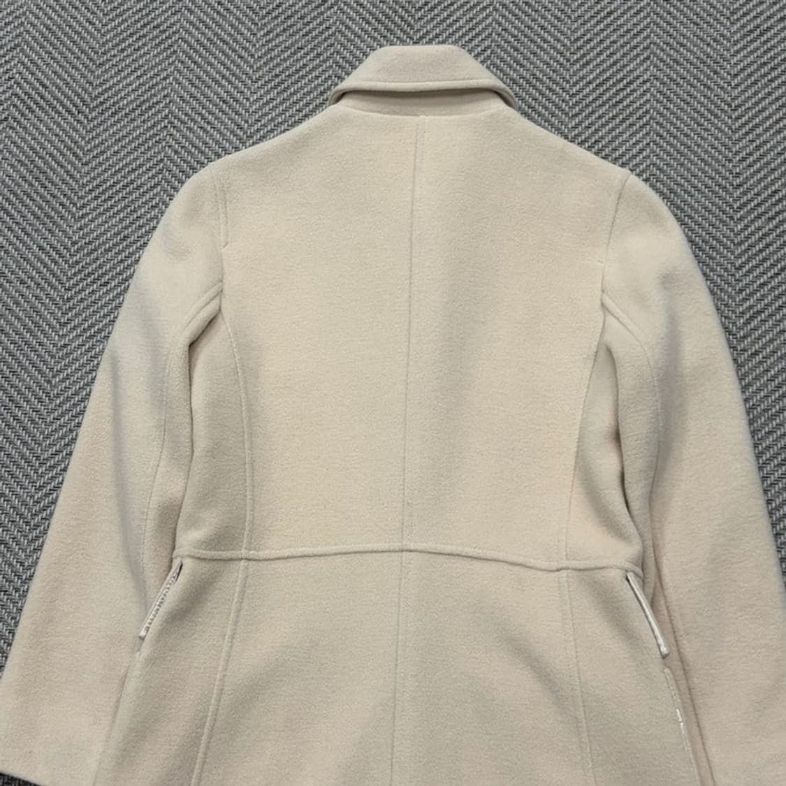 띠어리 울 캐시미어 싱글코트 v1977 상품이미지4