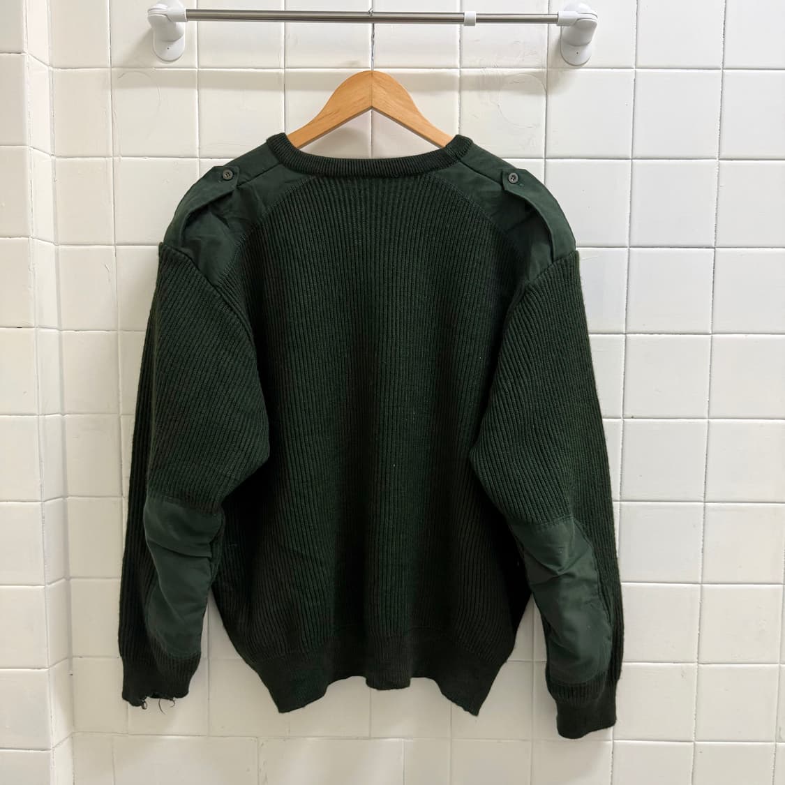 브리티쉬 코만도 브이넥 니트 상품이미지2