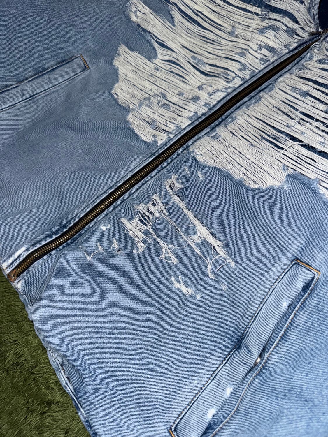 [XL] 디젤 디스트로이드 헤비웨이트 데님 봄버 자켓 라이트 인디고 상품이미지4