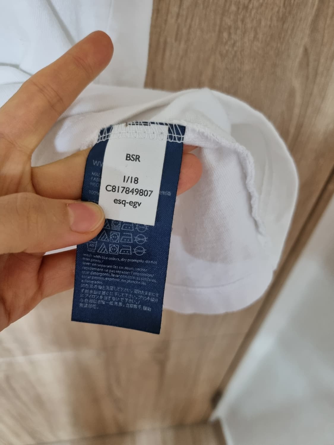 타미힐피거 반팔 티셔츠 상품이미지4