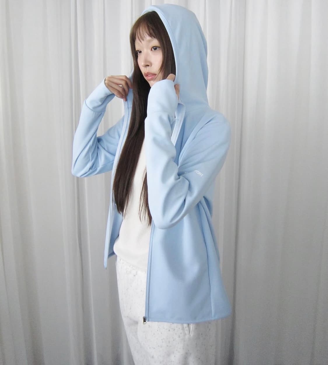 지초이컴포트 25-001 easy wind hoodie 라이트블루 상품이미지1