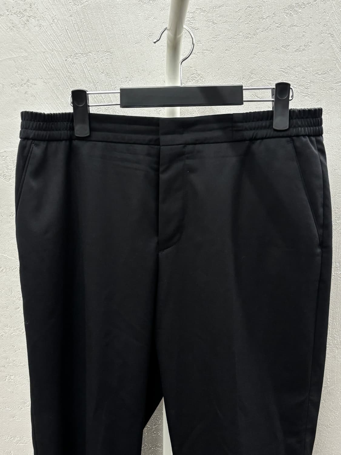 준지 블랙 밴딩 테이퍼드 팬츠 상품이미지3