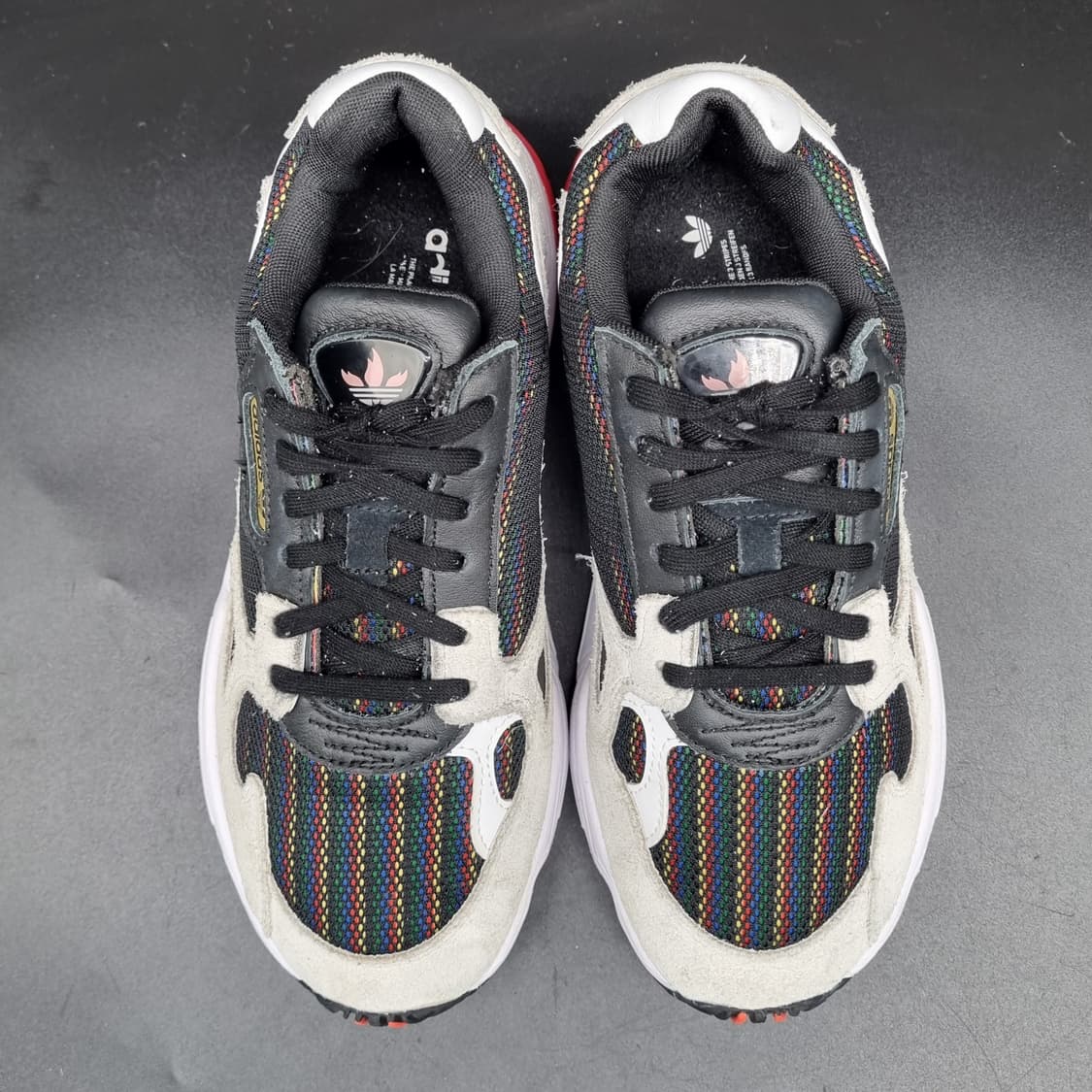 아디다스 팔콘 올림픽 여성운동화240 상품이미지2