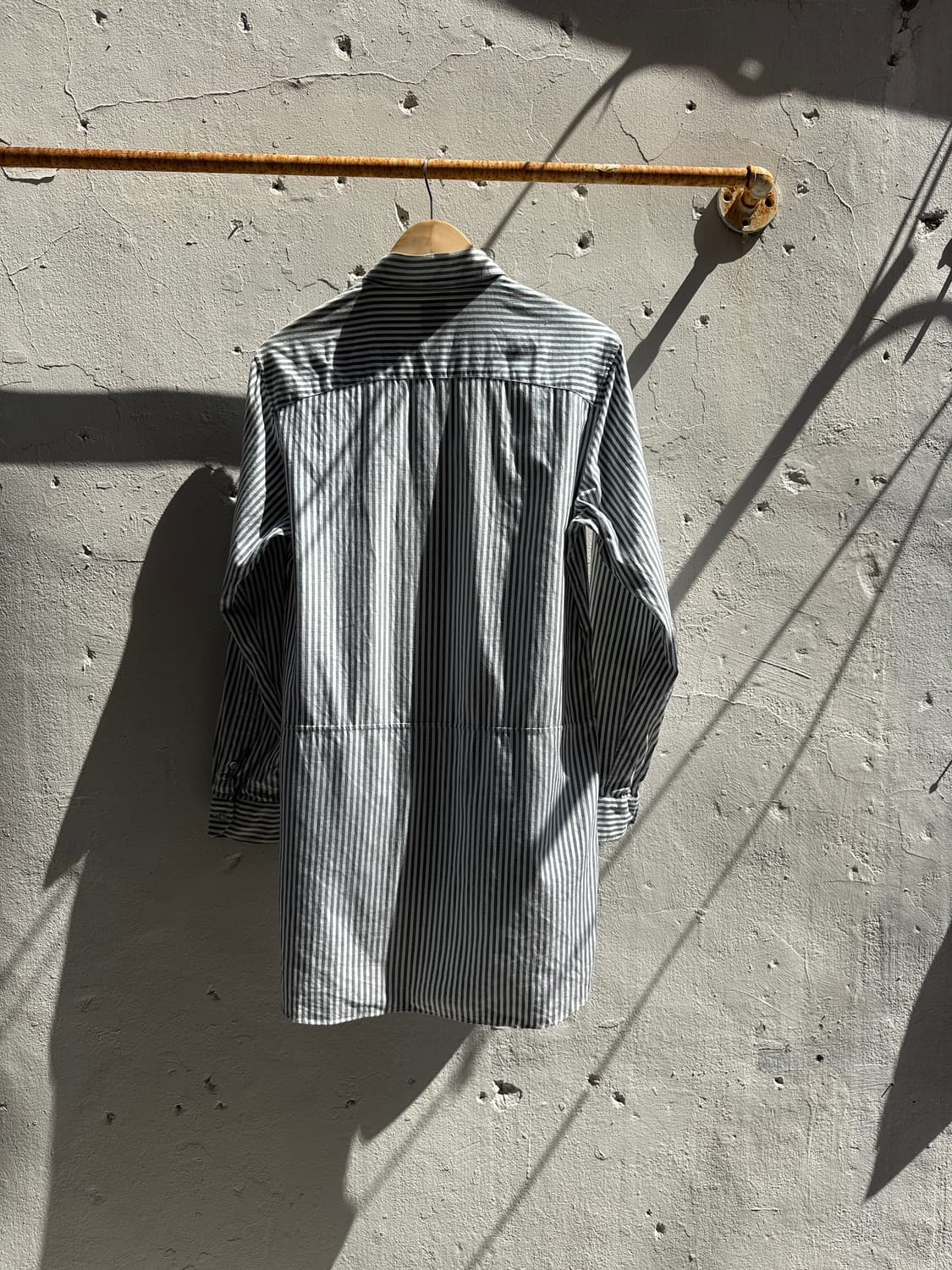 kics document 롱테일셔츠 상품이미지2