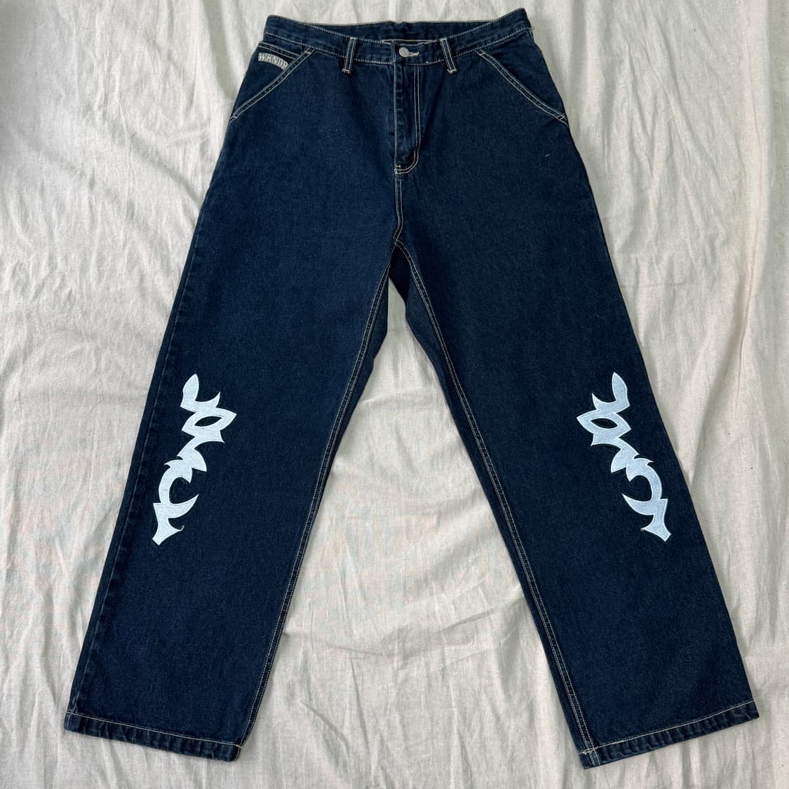 위캔더스 자수 진청 데님팬츠 L 상품이미지1