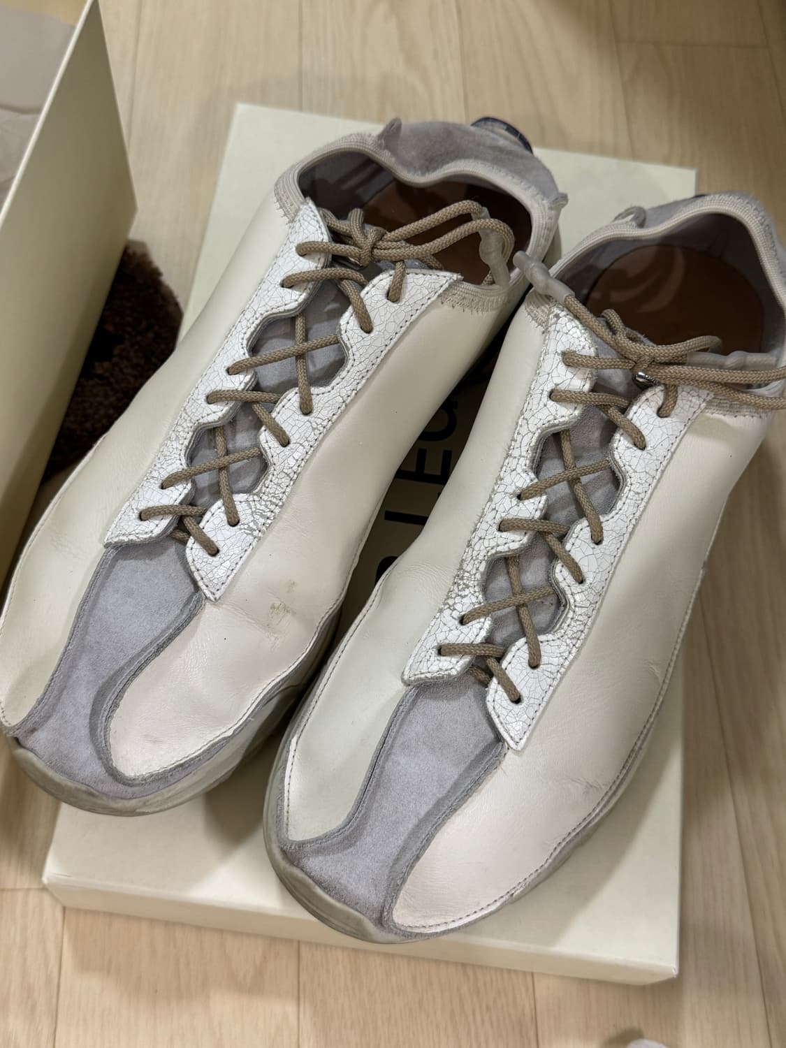 아워레가시 클로브 42(270) 상품이미지1