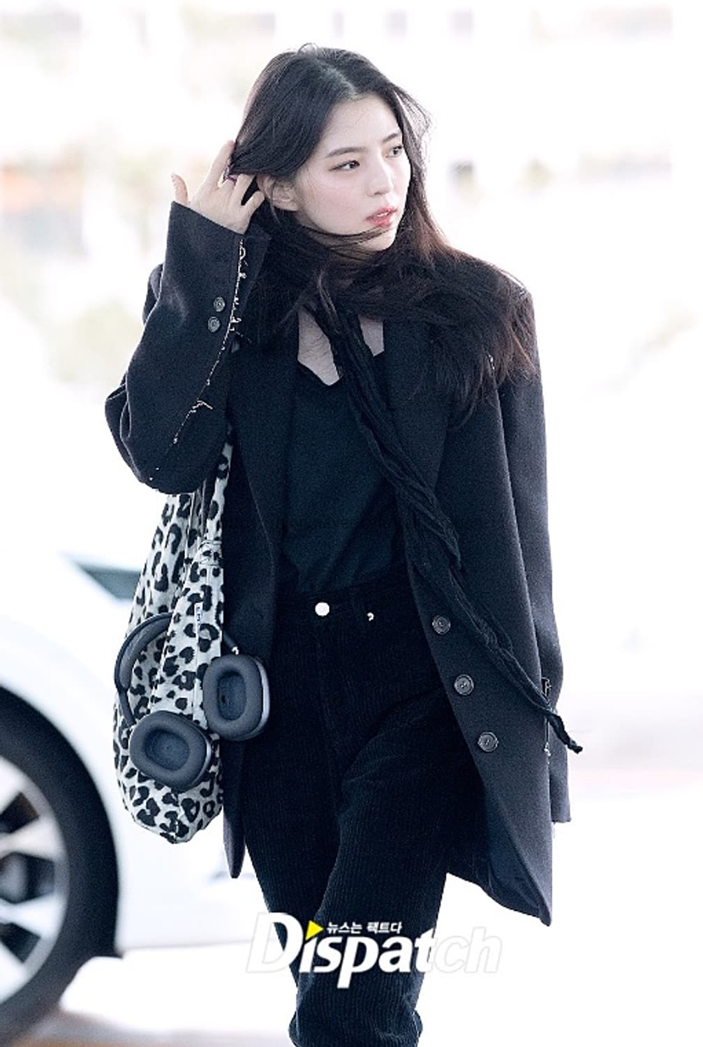 마뗑킴 블랙 울 자켓 RAW CUTTING COAT JACKET IN B 상품이미지2