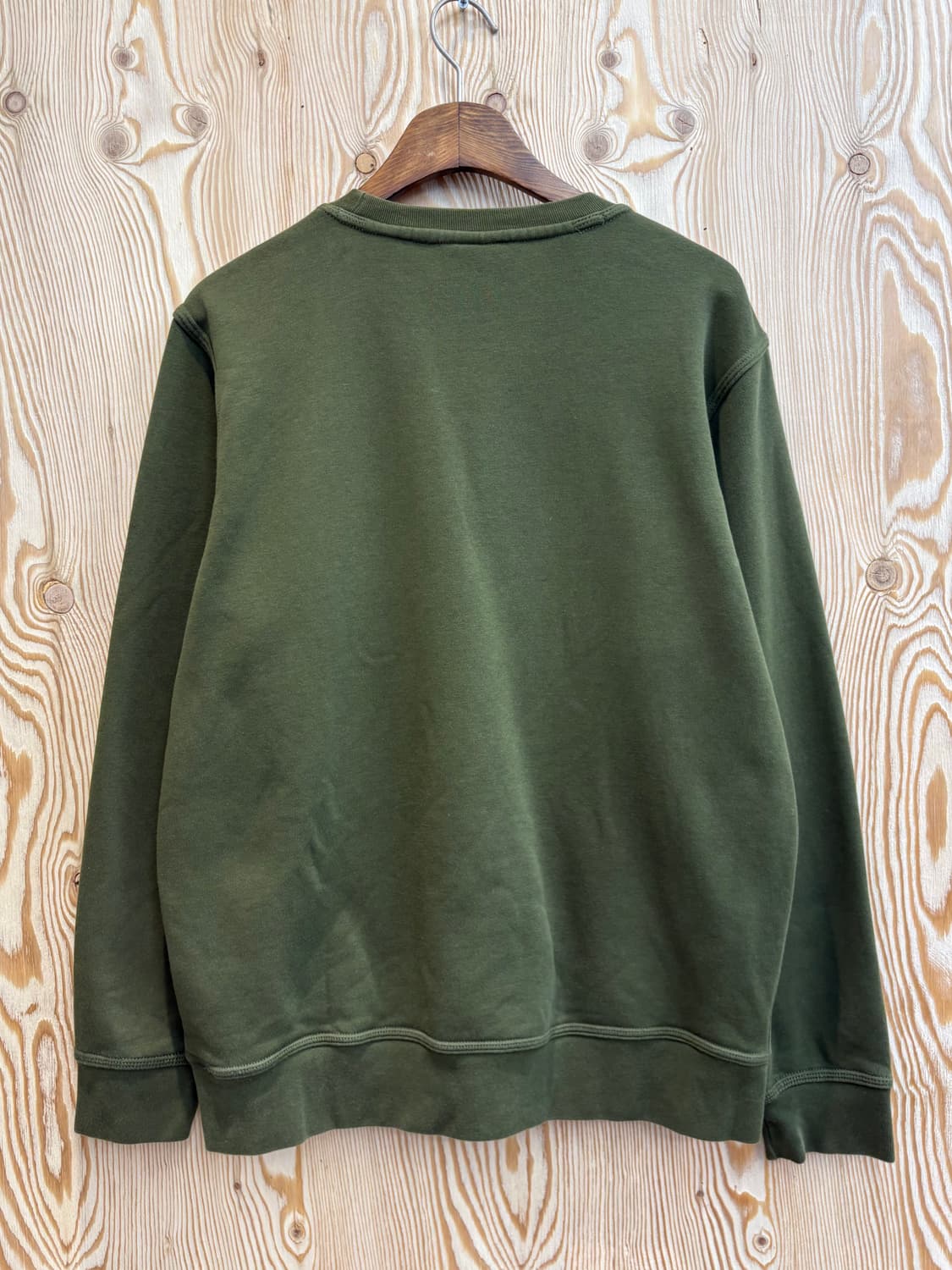 나이키 솔로 스우시 베이직 맨투맨 상품이미지3