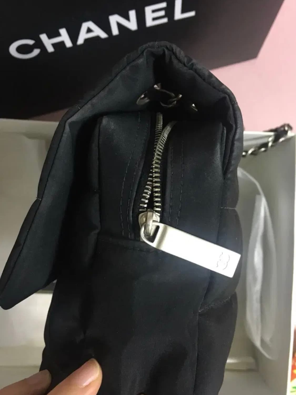 샤넬 초코바 패딩 퀼팅백 상품이미지5